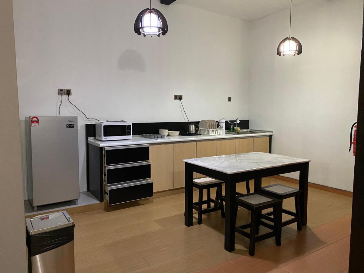 Hotel Suria Coliving & *